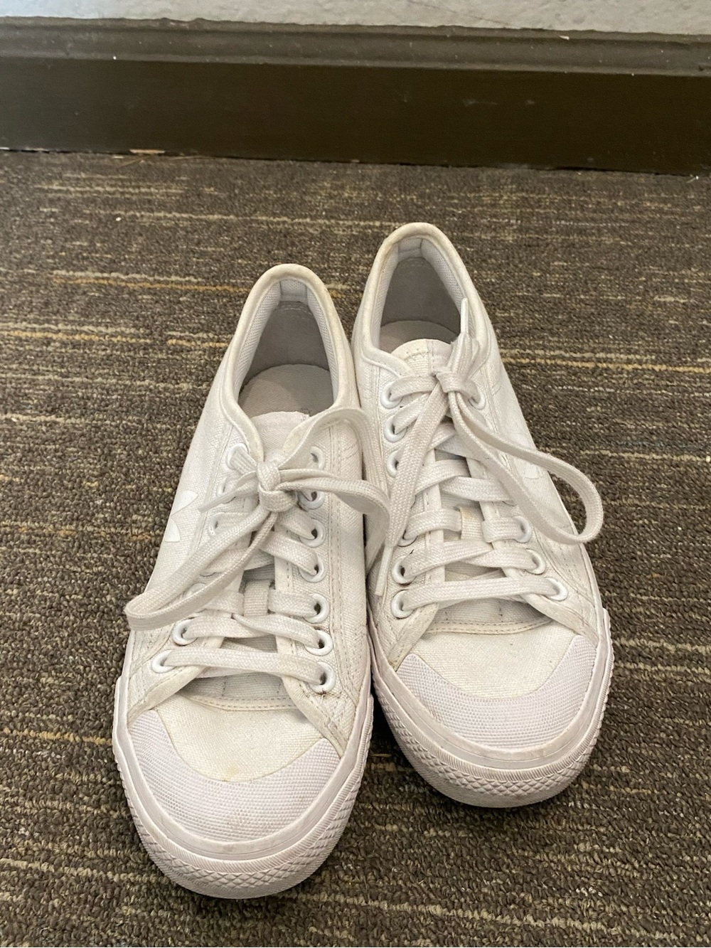 adidas White Low-Top Lace-Up Sneakers Women’s Nizza Trefoil Size 8 - Picture 5 of 7